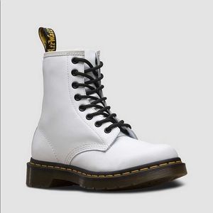 Dr. Marten 1460 Boot